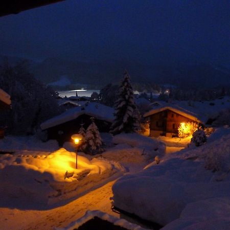 Gaestehaus Klara ไรท์อิมวิงเคอ ภายนอก รูปภาพ