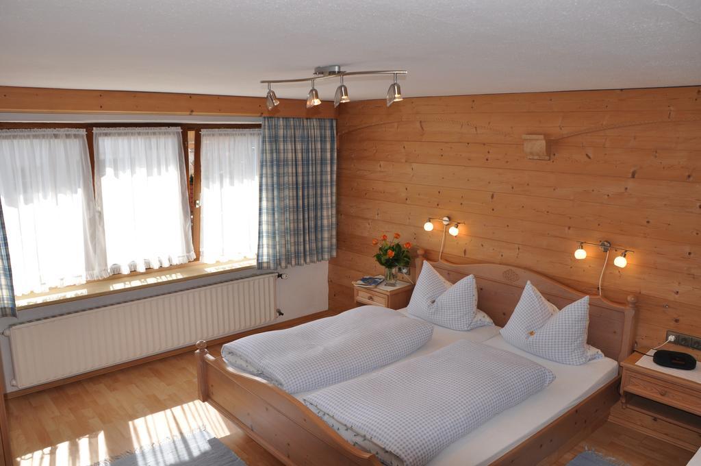 Gaestehaus Klara ไรท์อิมวิงเคอ ภายนอก รูปภาพ